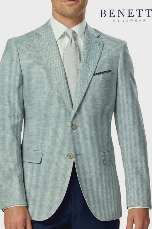 BNenetti Lucas SAGE Blazer worn by a model 